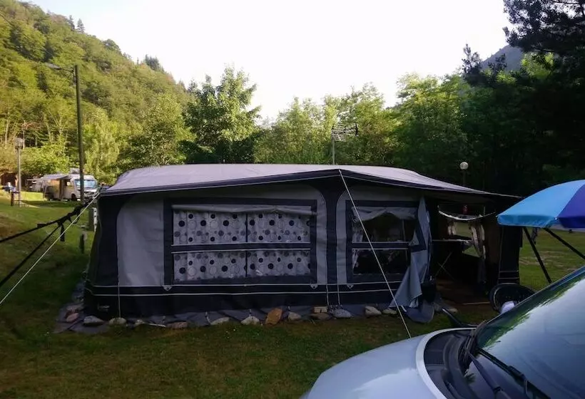 Hotelli Camping Le Ceytrou