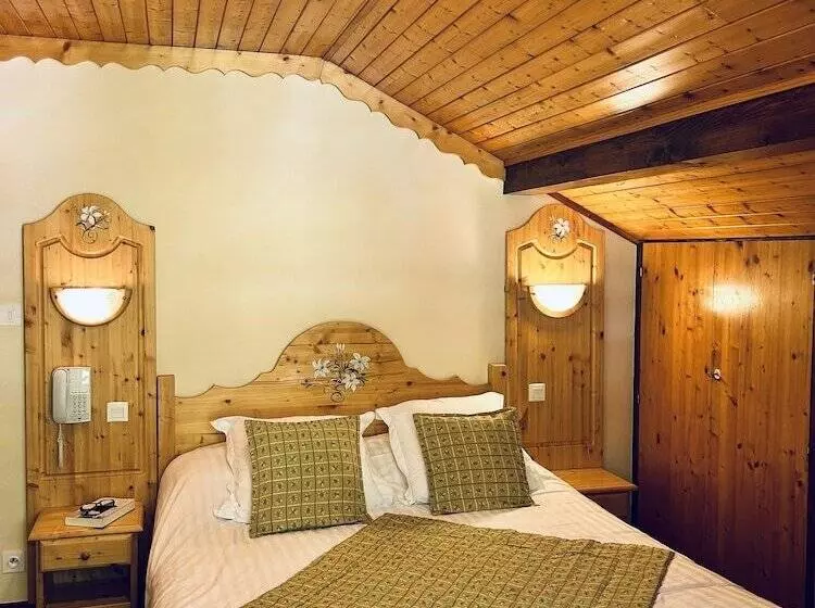 Hotelli Hameau Des Prodains   Hôtel