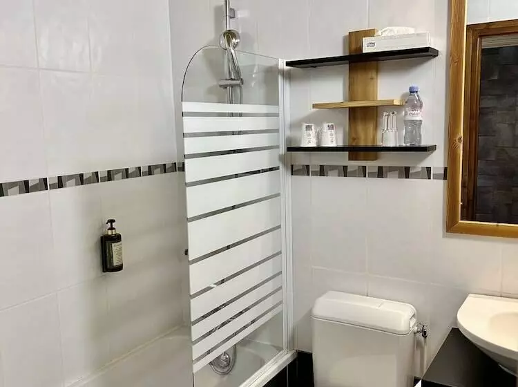 Hotelli Hameau Des Prodains   Hôtel