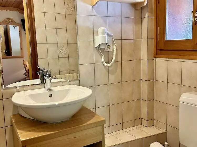 Hotelli Hameau Des Prodains   Hôtel