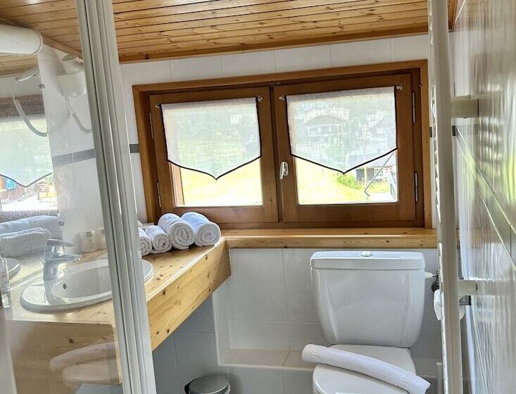 ホテル Hameau Des Prodains Hôtel