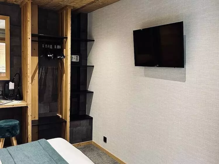 Hotelli Hameau Des Prodains   Hôtel