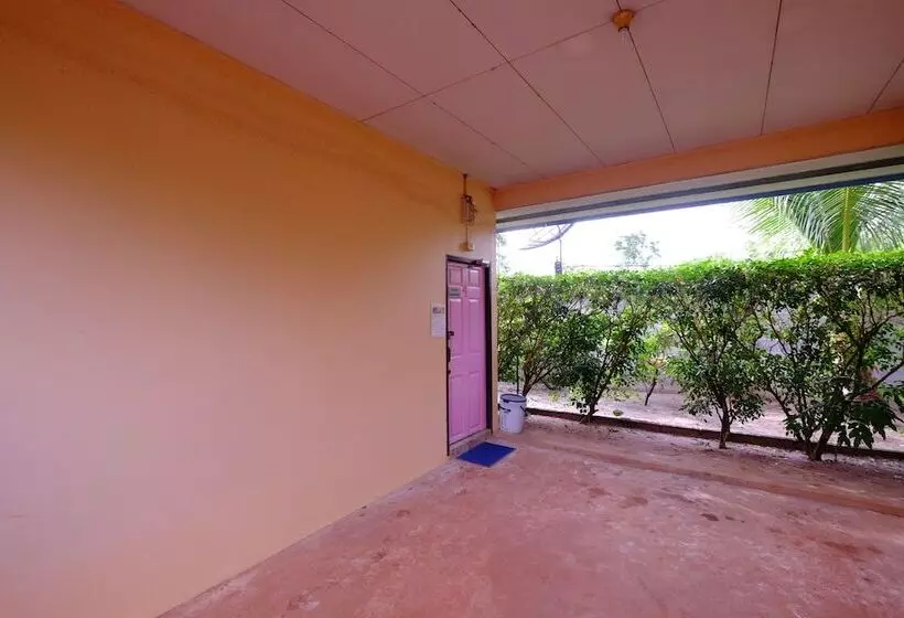 Hotelli Pasak Resort Sawang Dandin