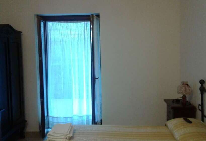 田舎風ホテル Agriturismo Le Acacie