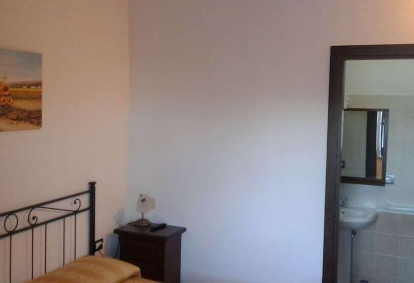 田舎風ホテル Agriturismo Le Acacie