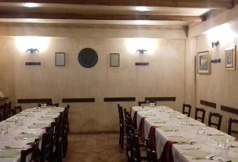 田舎風ホテル Agriturismo Le Acacie