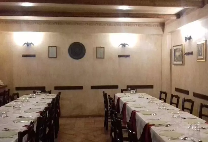 هتل روستایی Agriturismo Le Acacie