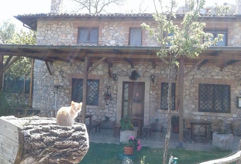 田舎風ホテル Agriturismo Le Acacie