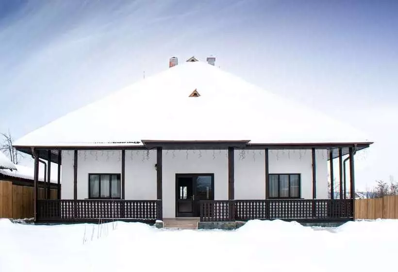 田舎風ホテル Pensiunea Tara Fagilor