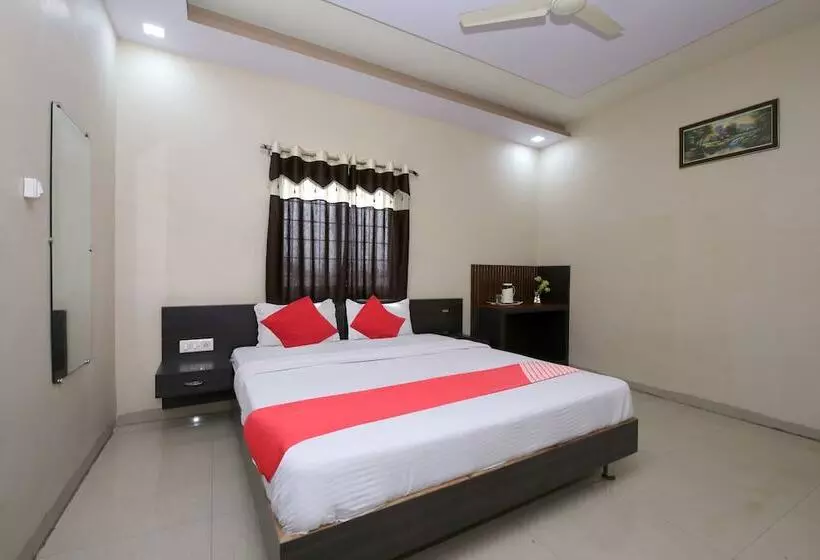 Hotelli Shree Uttam Palace Katni