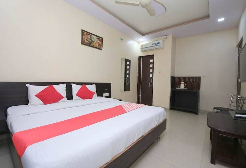 酒店 Shree Uttam Palace Katni