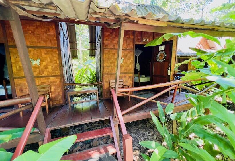 Hotel Springriver Resort