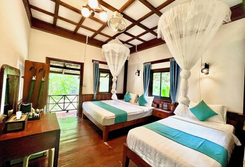 Hotel Springriver Resort