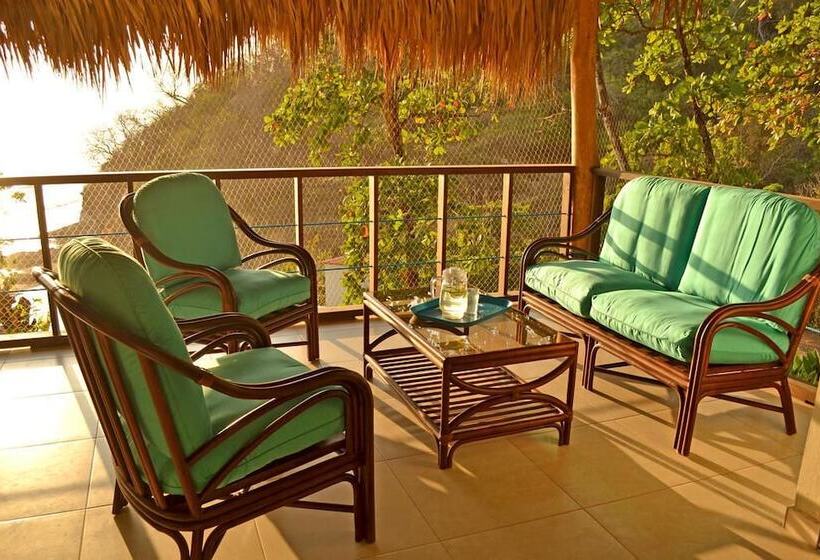 Paraiso Escondido Hotel Villas & Resort