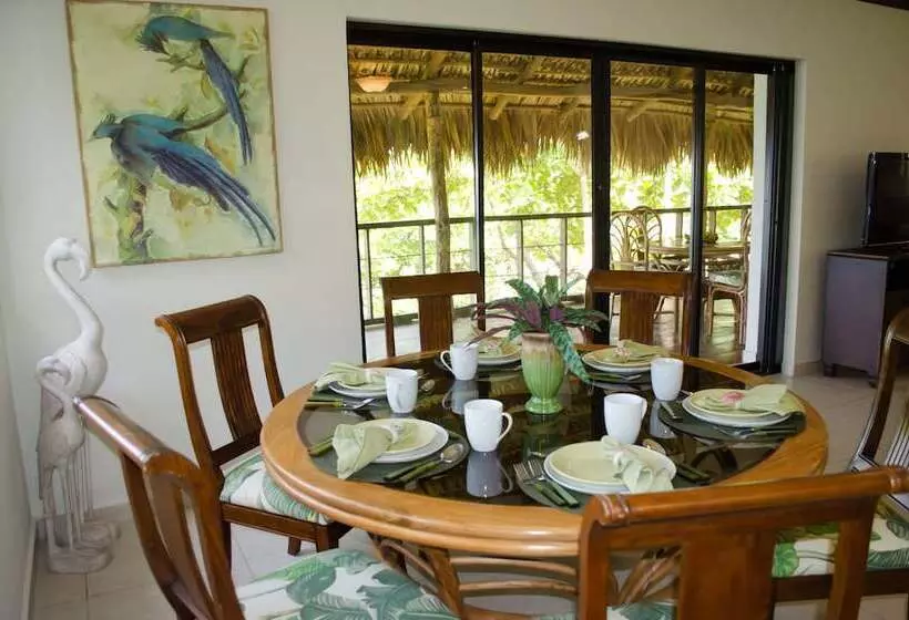 Paraiso Escondido Hotel Villas & Resort