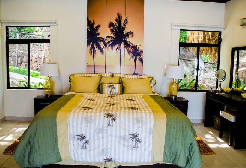 Paraiso Escondido Hotel Villas & Resort