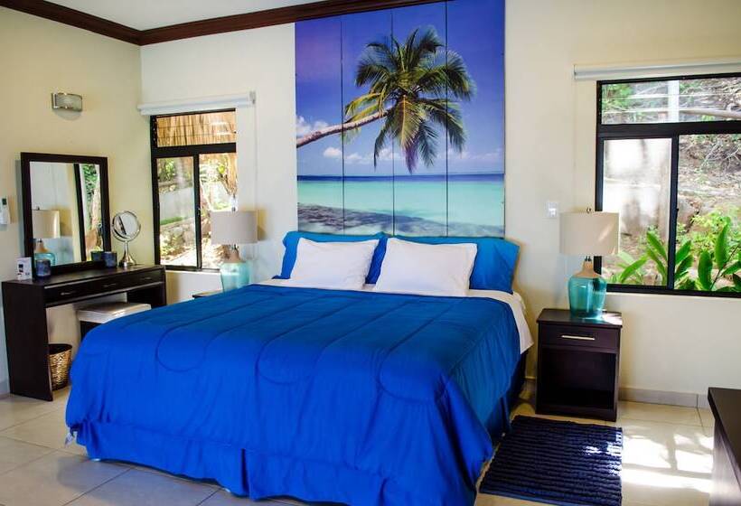 Paraiso Escondido Hotel Villas & Resort