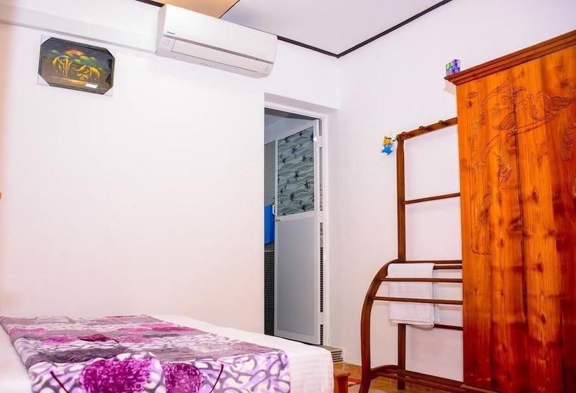 ペンション Lakshmi Family Villa