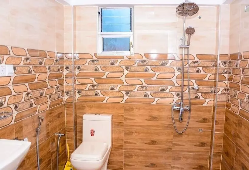 پانسیون Lakshmi Family Villa