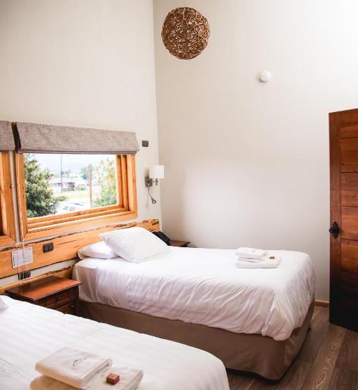 צימר Alto Melimoyu Hotel & Patagonia