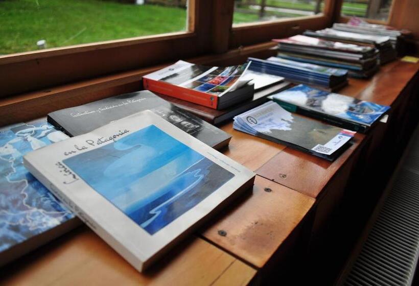 צימר Alto Melimoyu Hotel & Patagonia