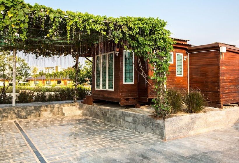 هتل Prew Lom Chom Nam