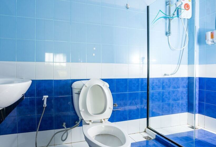 هتل Prew Lom Chom Nam