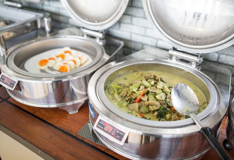 هتل Prew Lom Chom Nam