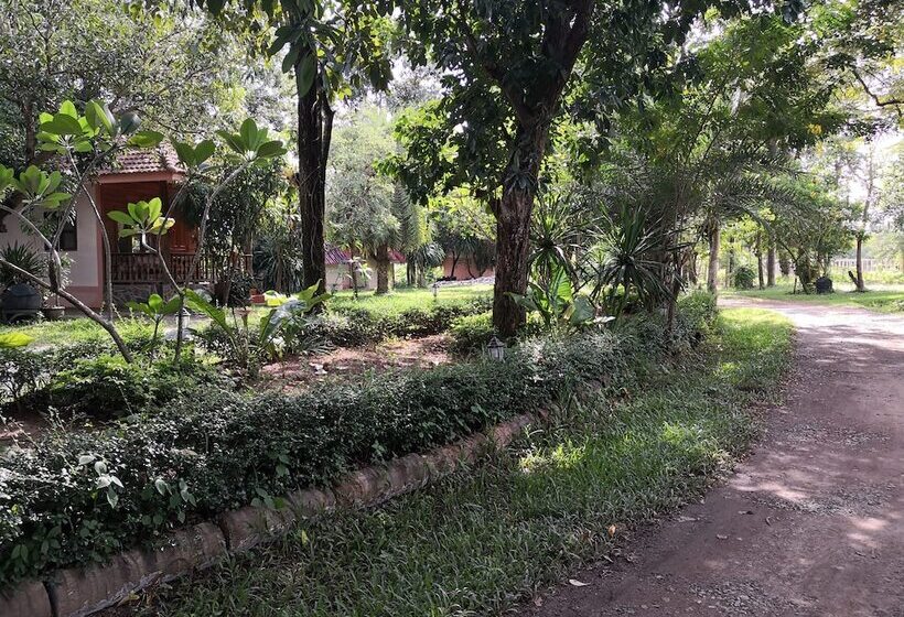 호텔 Sakaetong Resort