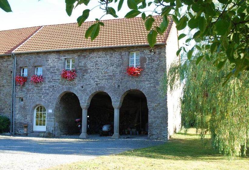 ペンション Le Manoir Du Butel