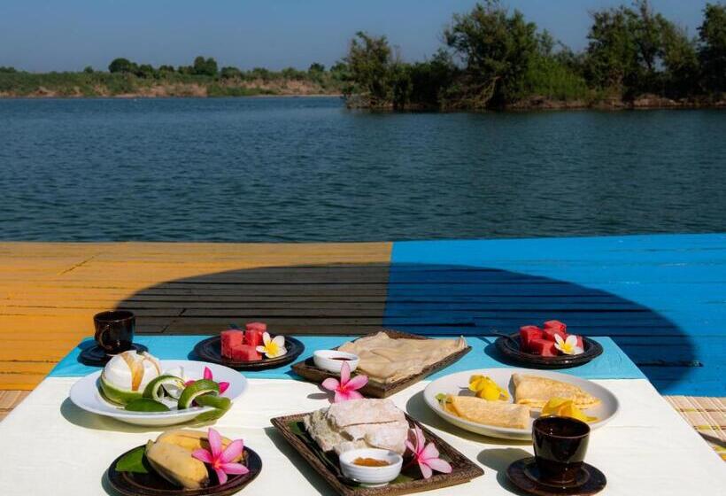 Пансион Mekong Bird Resort &