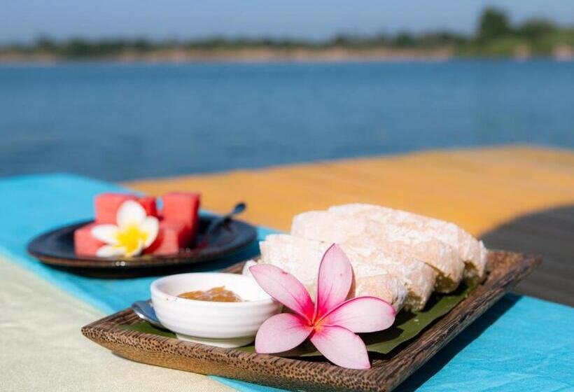 Пансион Mekong Bird Resort &