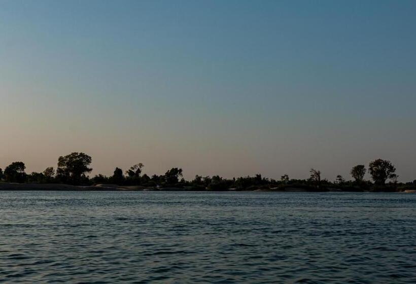 Пансион Mekong Bird Resort &