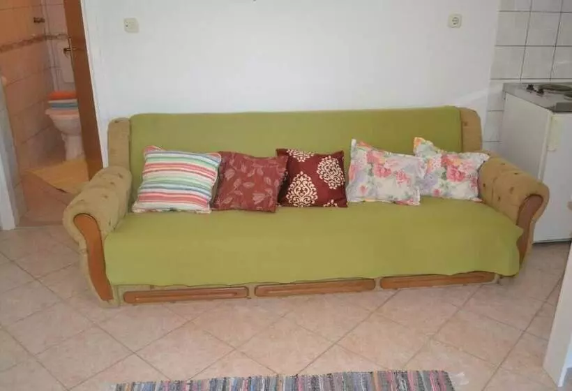پانسیون Villa Hraste
