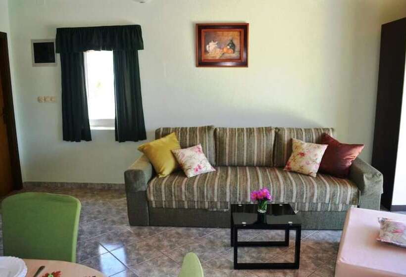 Пансион Villa Hraste