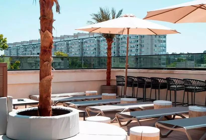 هتل Avangarda Suites