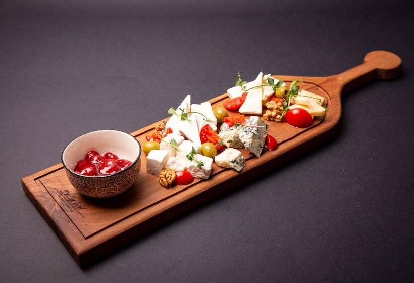 هتل Avangarda Suites