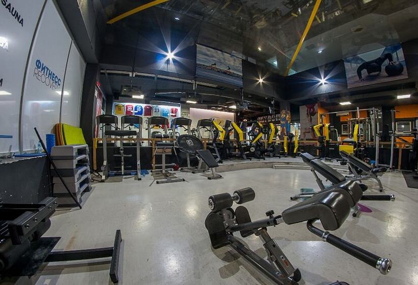 هتل Avangarda Suites