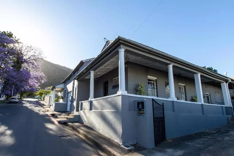 Hotelli Domaine Du Cap Guest House