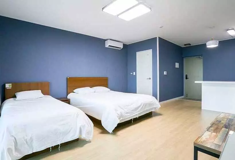 Hotelli Jeju M Stay Pension