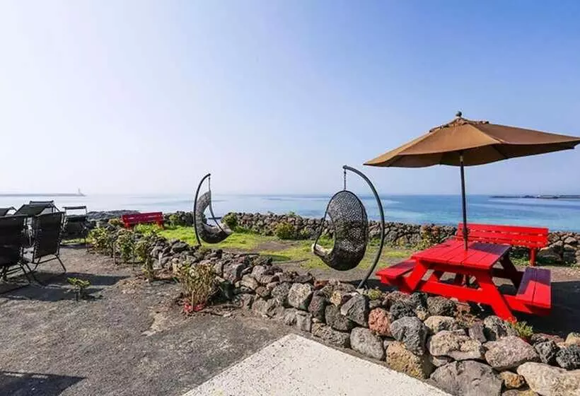 Hotelli Jeju M Stay Pension