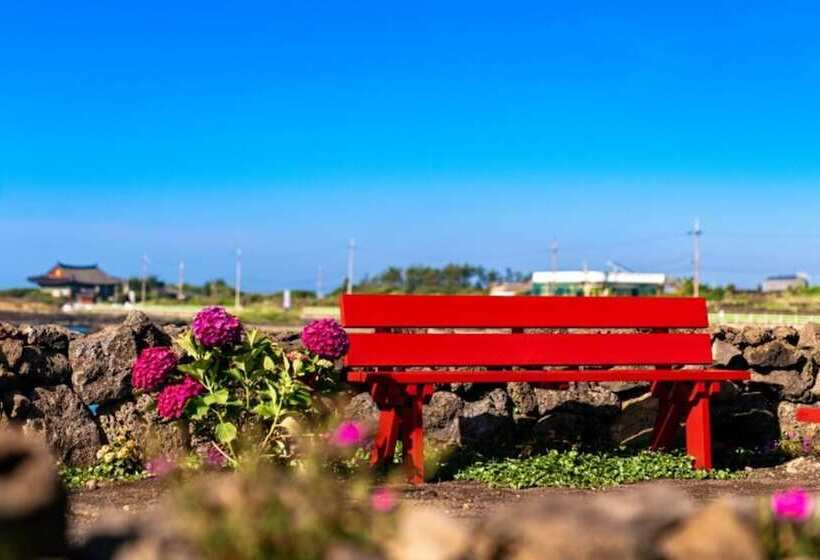 Отель Jeju M Stay Pension