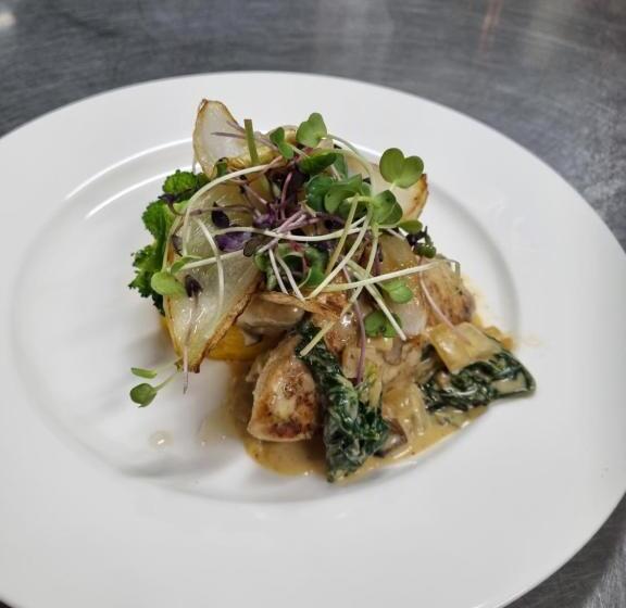 فندق Kingfisher Creek Safari Lodge