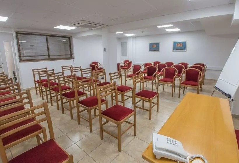 בית מלון כפרי Anesis