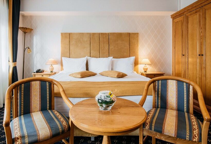 ホテル Best Western Bucovina Club De Munte