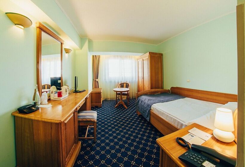 ホテル Best Western Bucovina Club De Munte