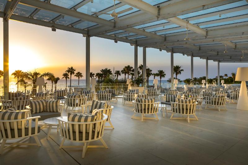 בית מלון כפרי Constantinos The Great Beach