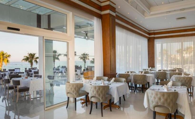 בית מלון כפרי Constantinos The Great Beach