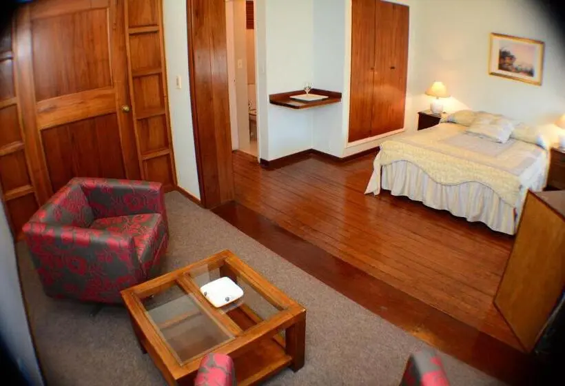 Hotel Crown