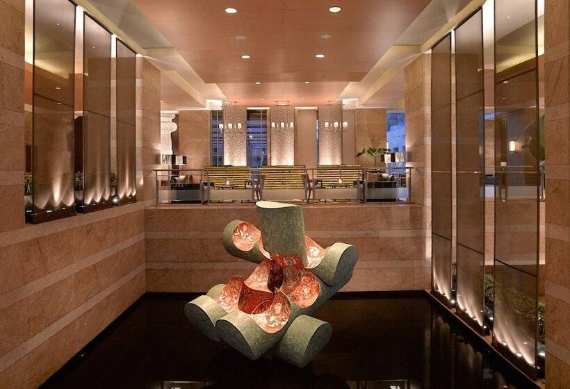 Grand Hyatt Mumbai Hotel And Residences